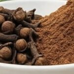 Castor Leaf Poultice for Joint Pain Relief